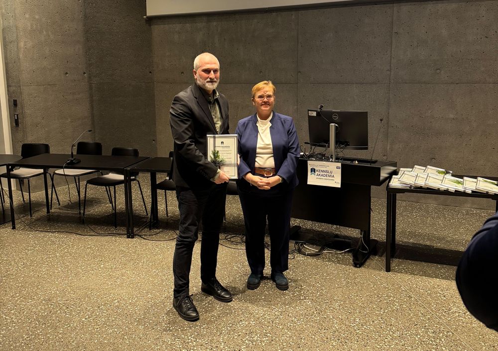 Mynd sem tengist textanum