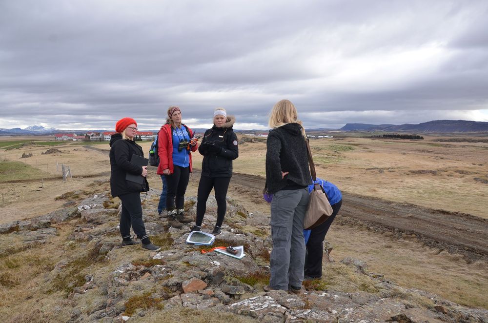 Mynd sem tengist textanum