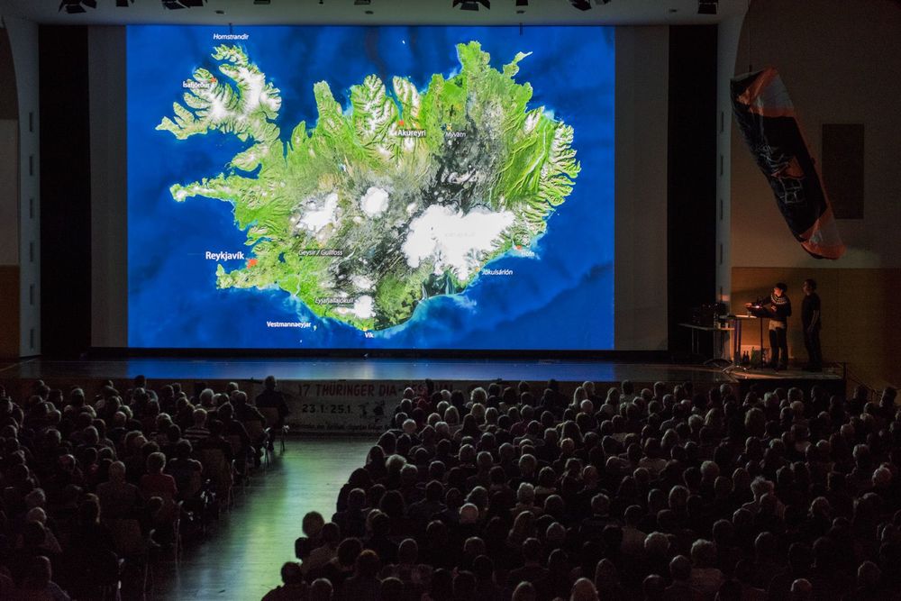 Mynd sem tengist textanum