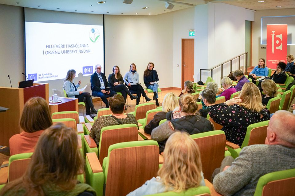 Mynd sem tengist textanum