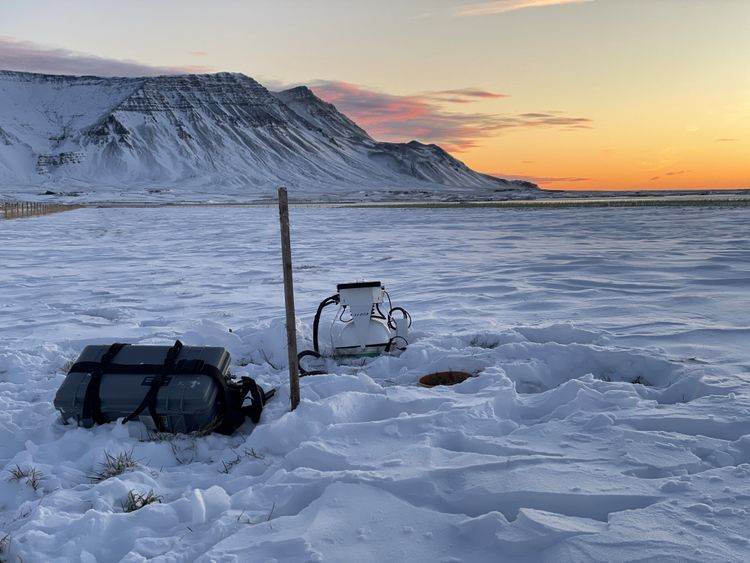 Mynd sem tengist textanum