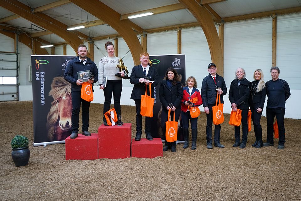 Mynd sem tengist textanum