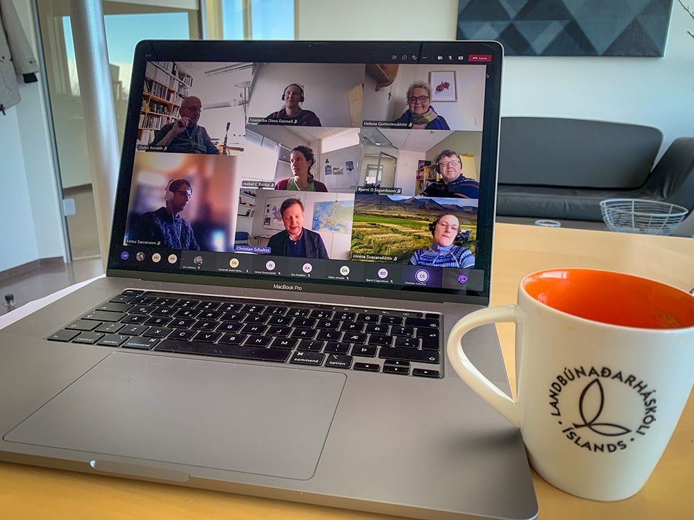 Mynd sem tengist textanum